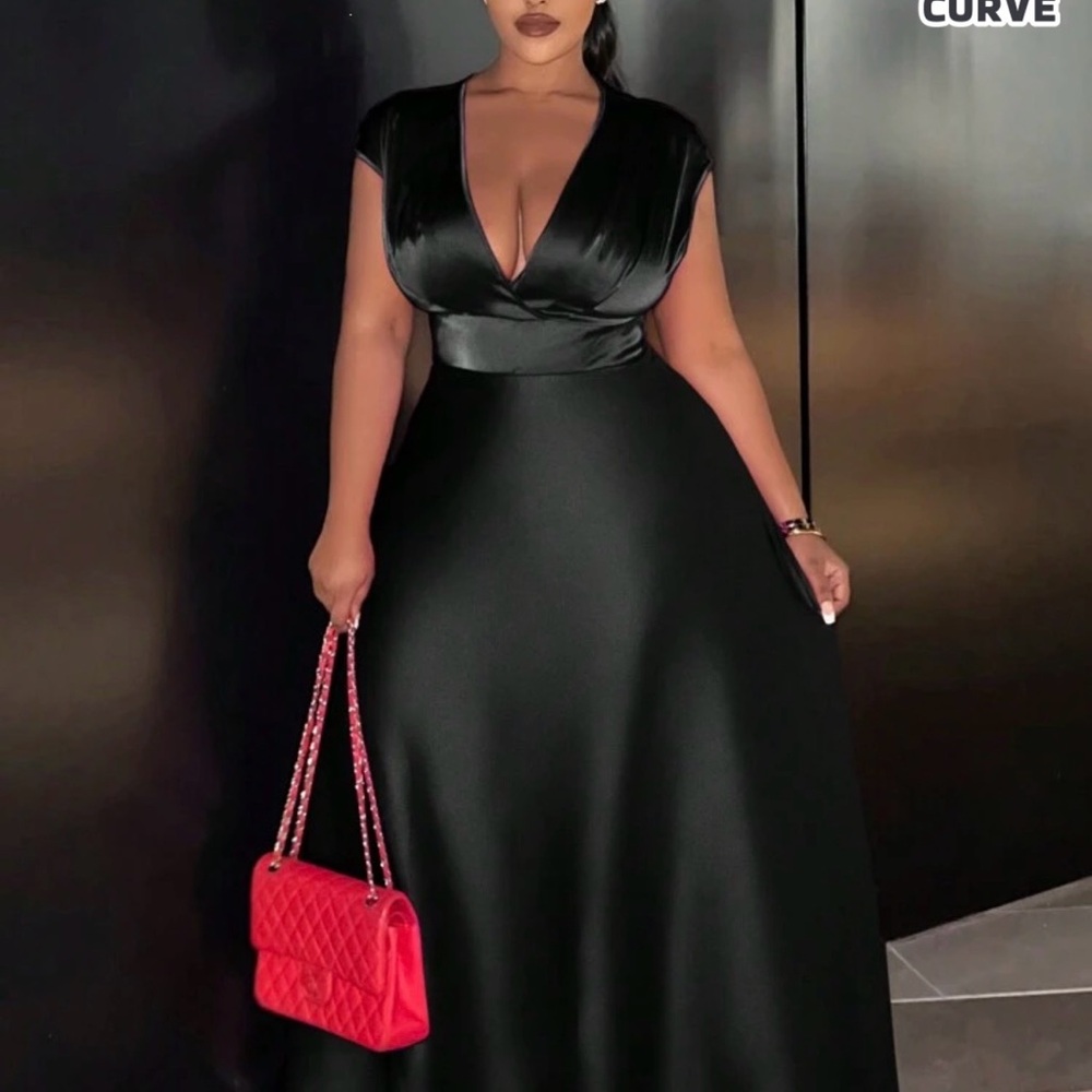 Elegant Black Satin Evening Dress
